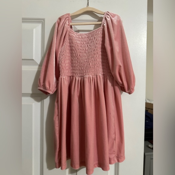 OLD NAVY GIRLS VELVET PINK DRESS - SIZE 5 - Picture 3 of 6